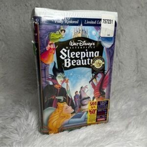 Disney Masterpiece Sleeping Beauty VHS Movie Limited Edition New Sealed Unopened